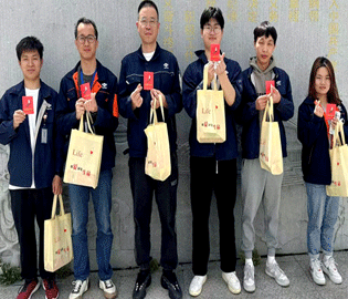 四月春風(fēng)暖，獻(xiàn)血我先行